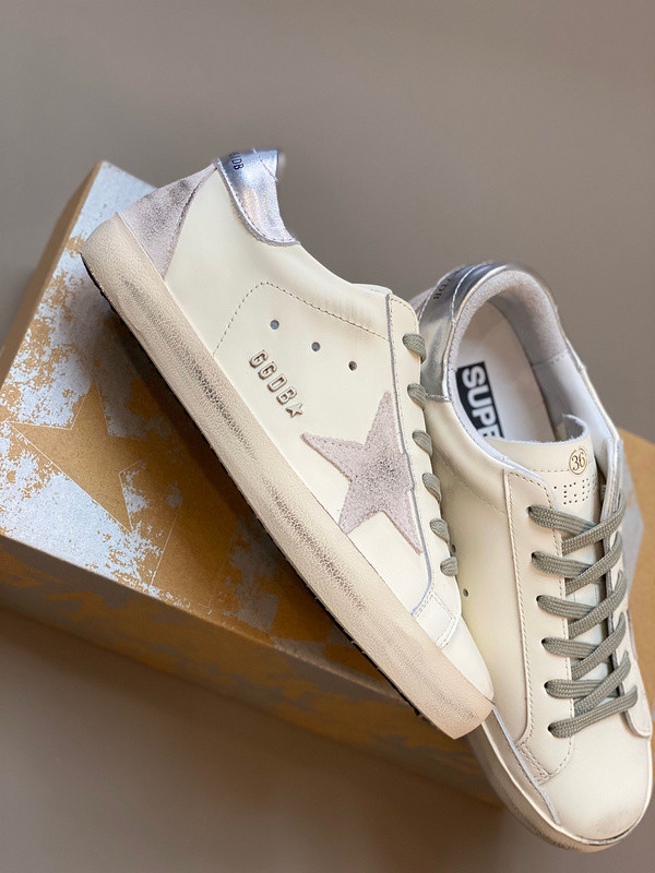 goldn gose sneaker