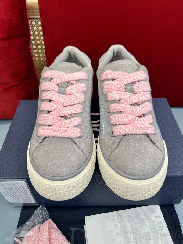D*or b33 sneaker