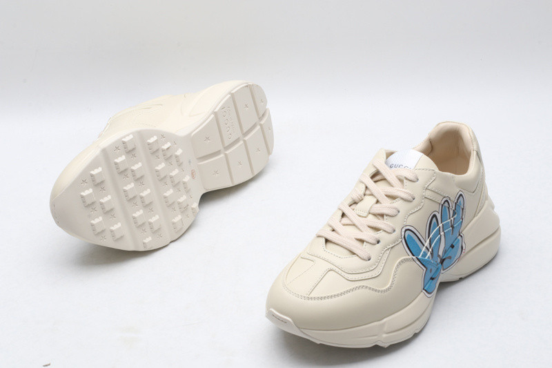 G*u*i sneaker