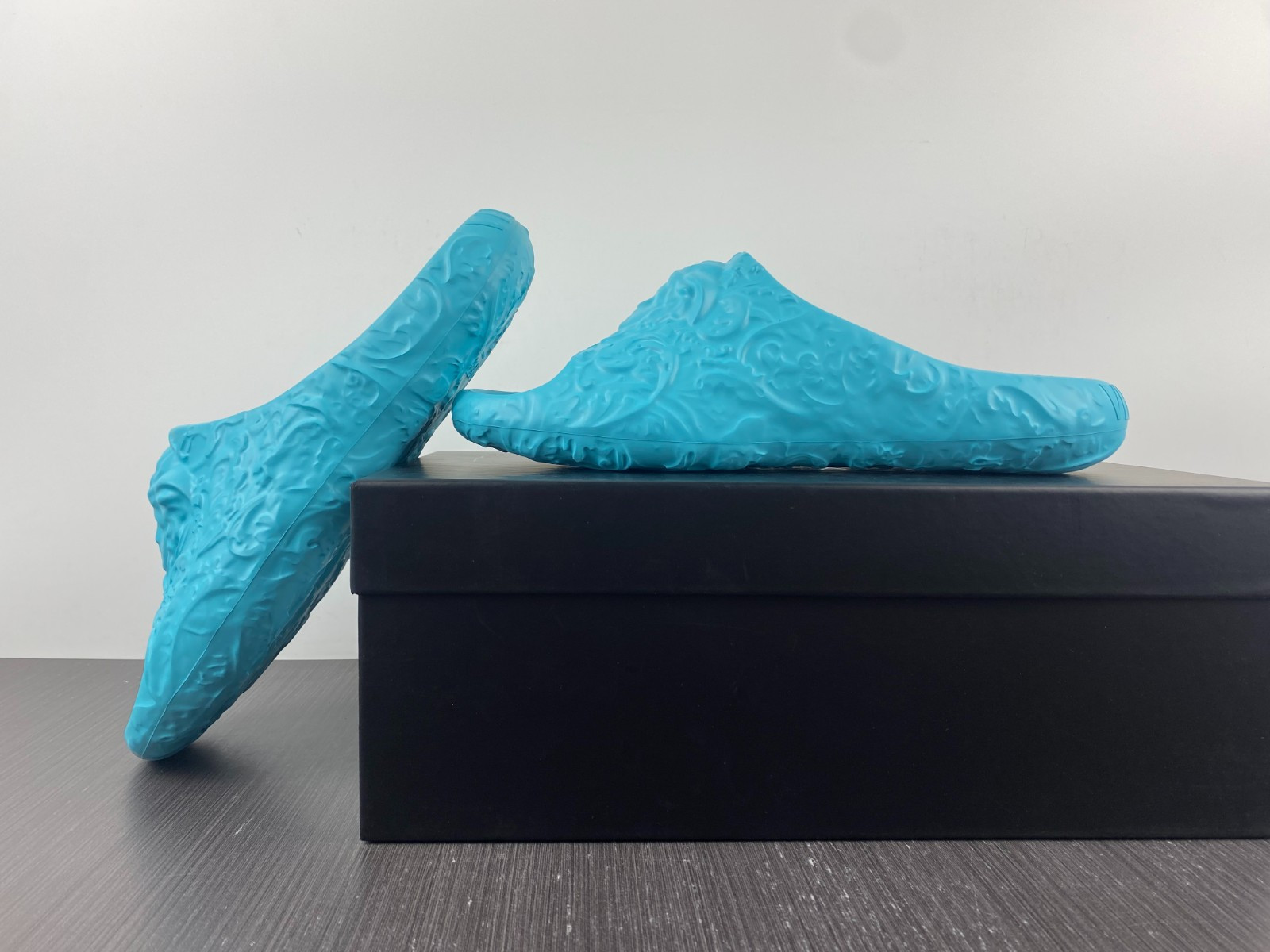 versece slipper