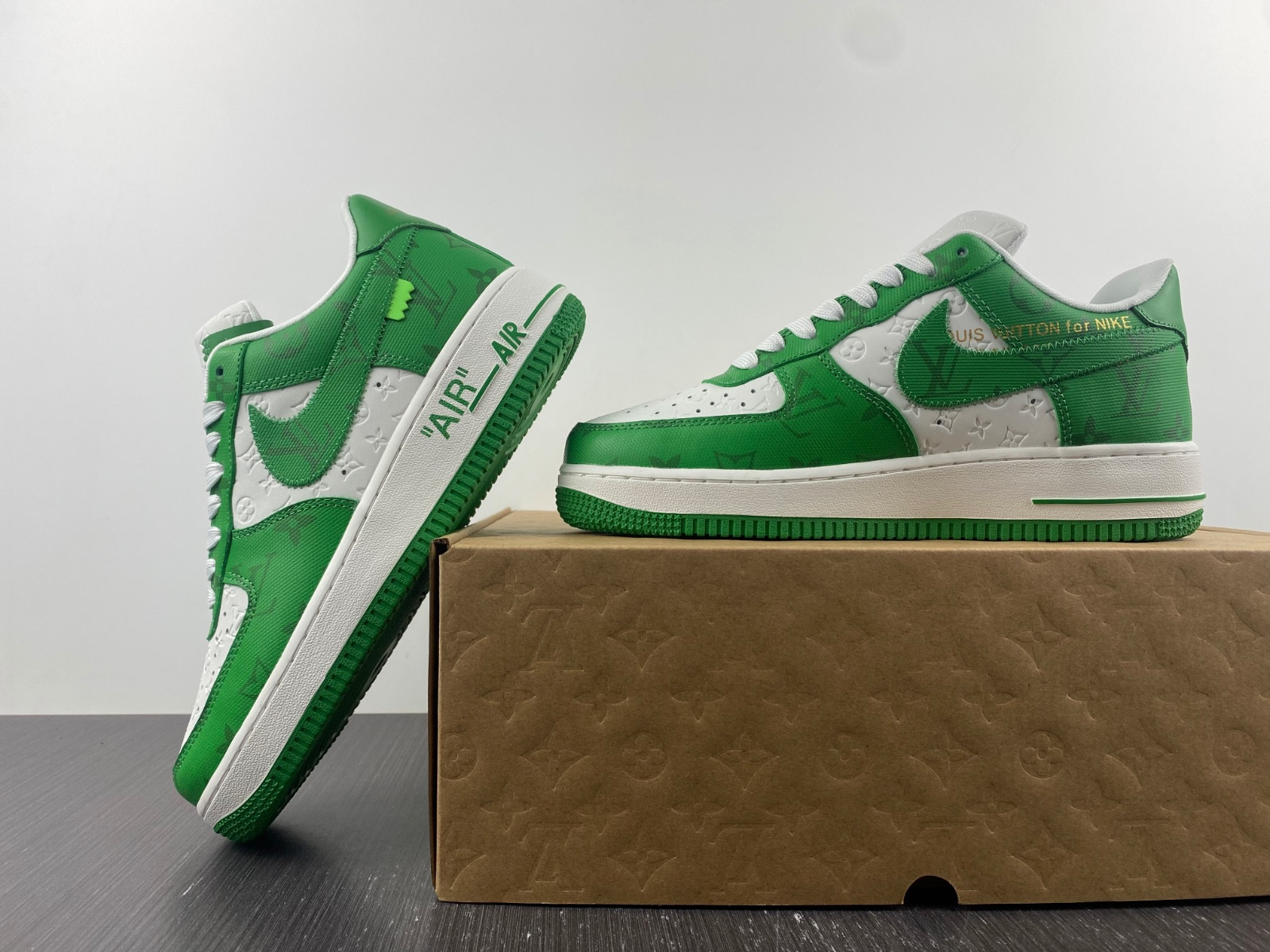 lwe sneaker