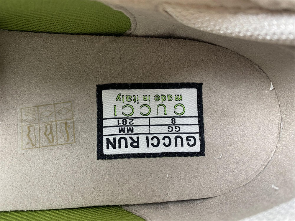 guci sneaker