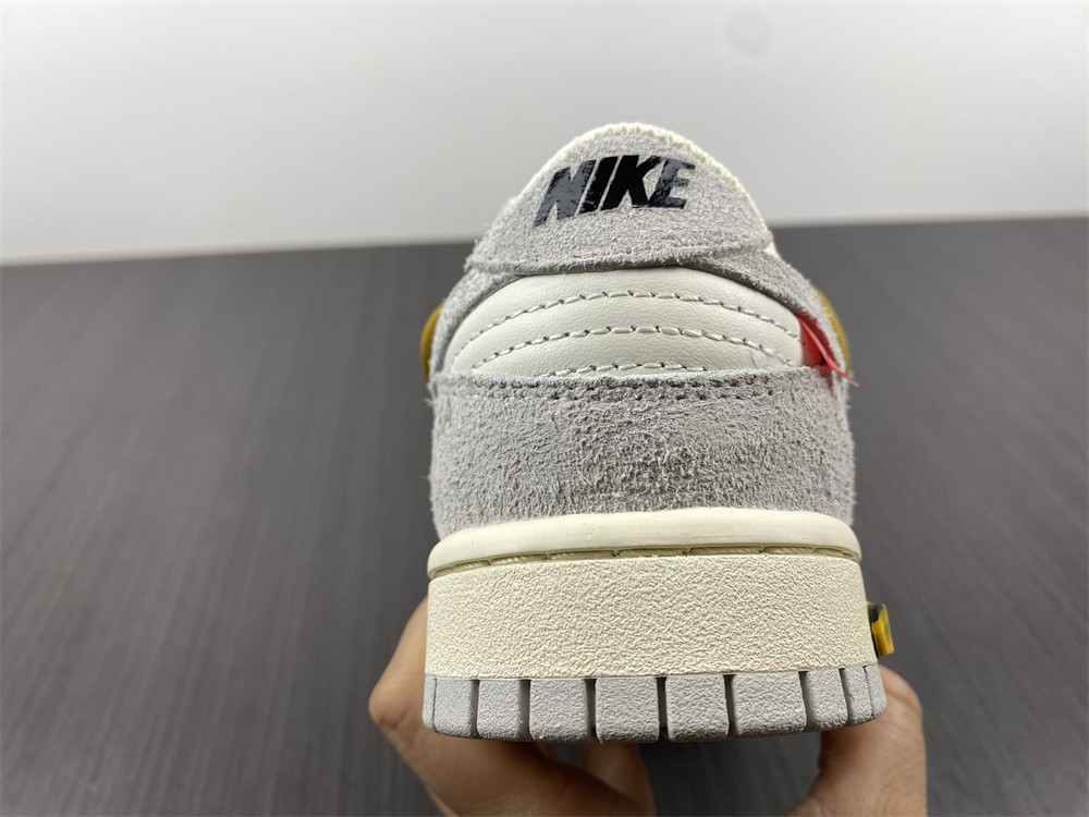 owt x dunk low 