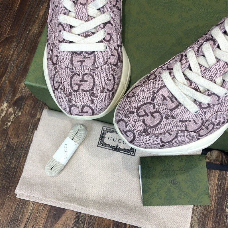 G*u*i sneaker