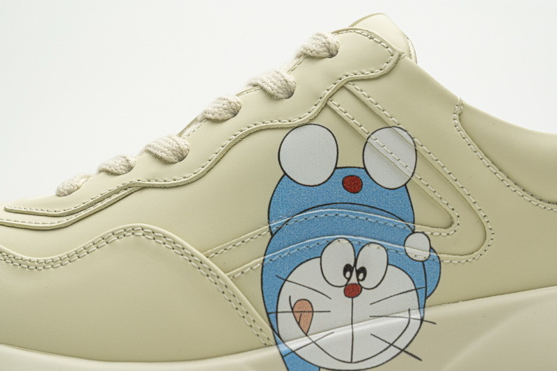 G*u*i sneaker