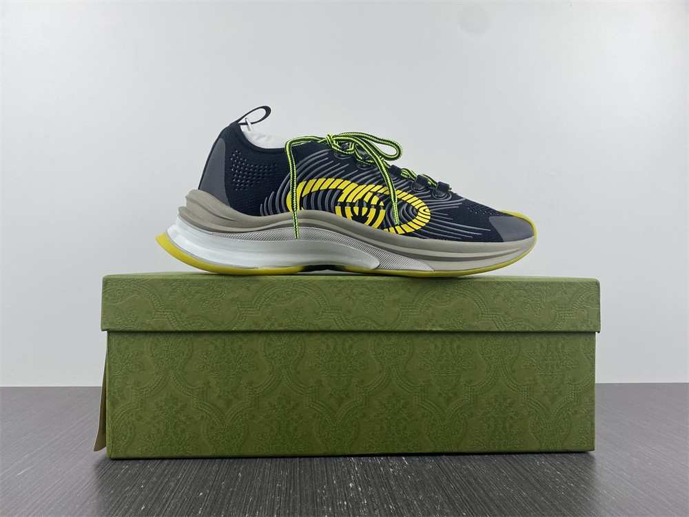 guci sneaker
