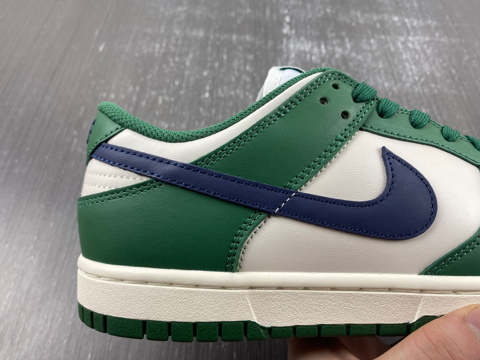 nike dunk low "gorge green/navy" dd1503-300