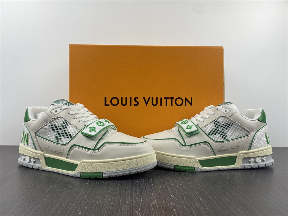 lwe sneakers