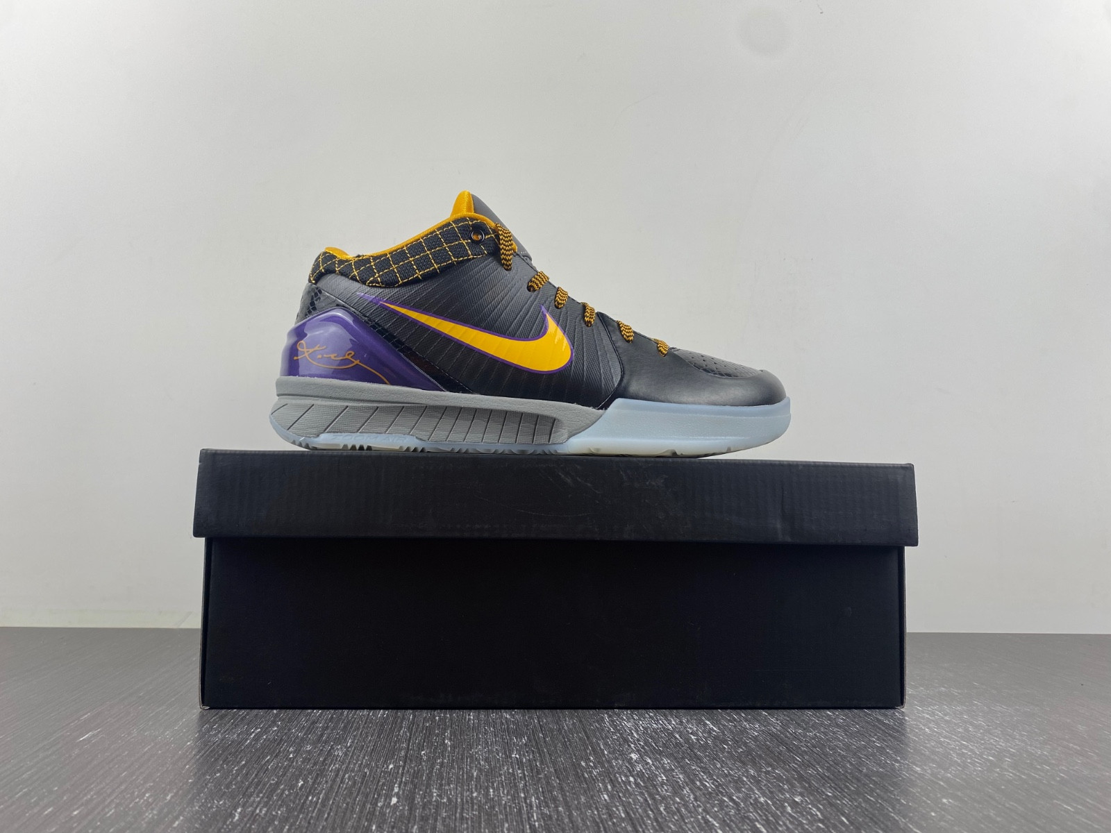 nike kobe 4 protro