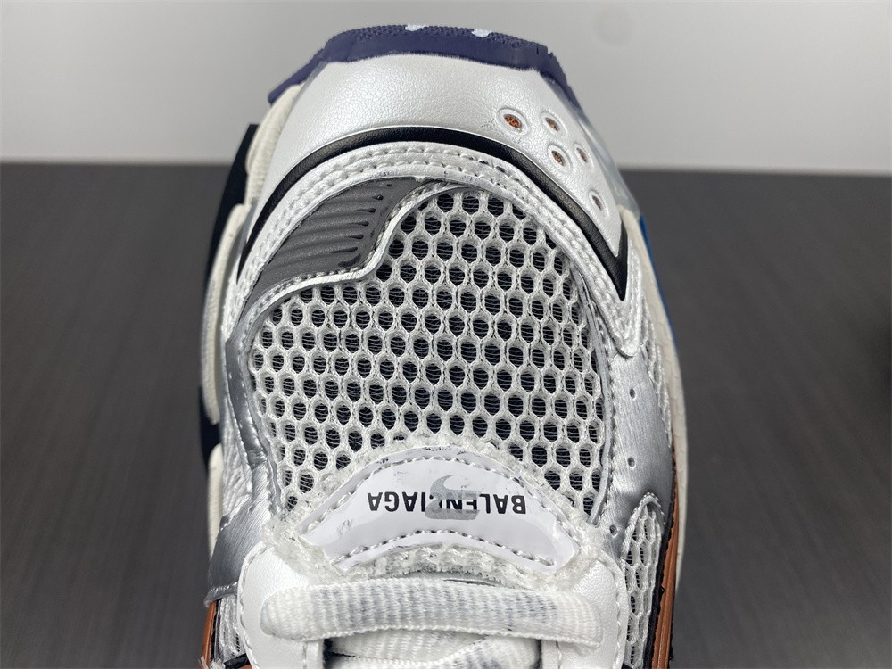 Ba*len*cia*ga runner sneaker 677403w3rb68123