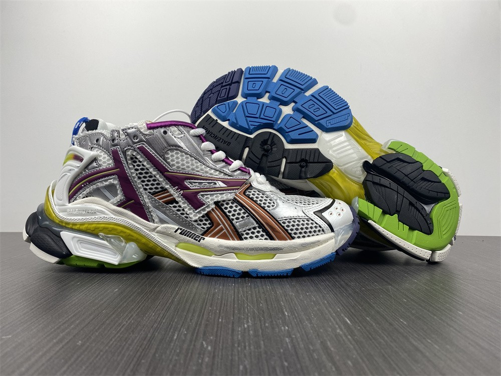 Ba*len*cia*ga runner sneaker 677403w3rb68123