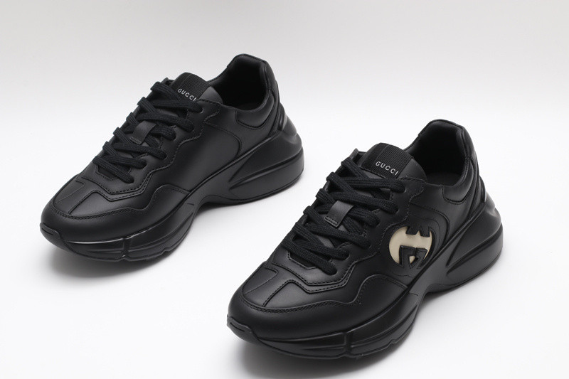 G*u*i sneaker