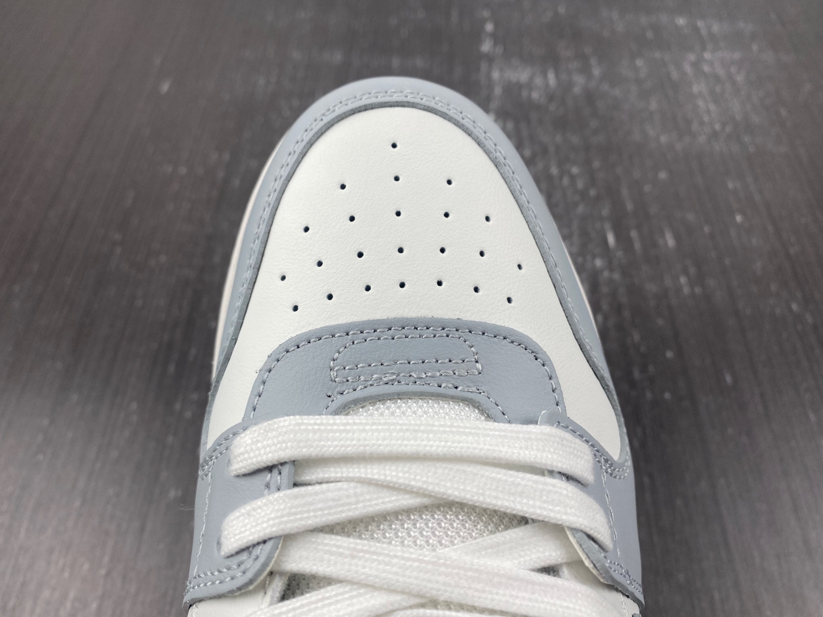 owt sneakers