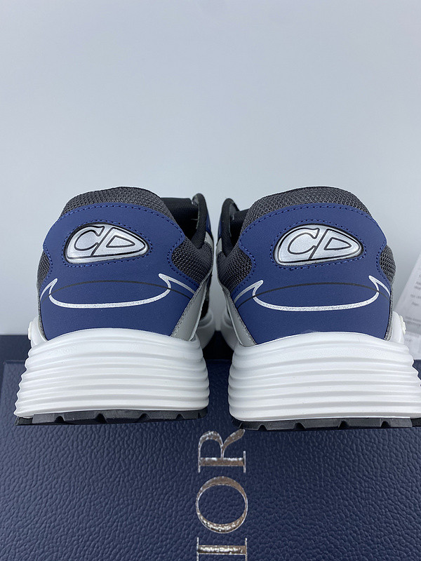 D*or b30 sneaker