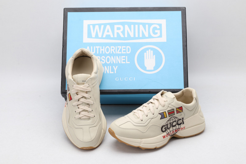 G*u*i sneaker