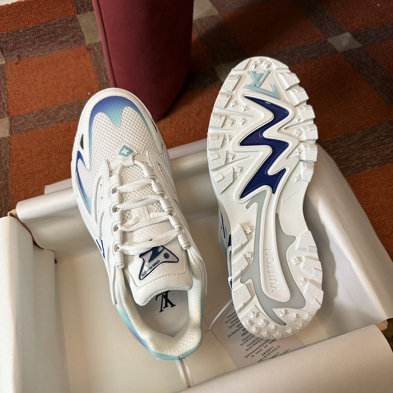 lwe sneakers