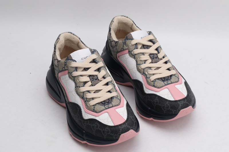 G*u*i sneaker