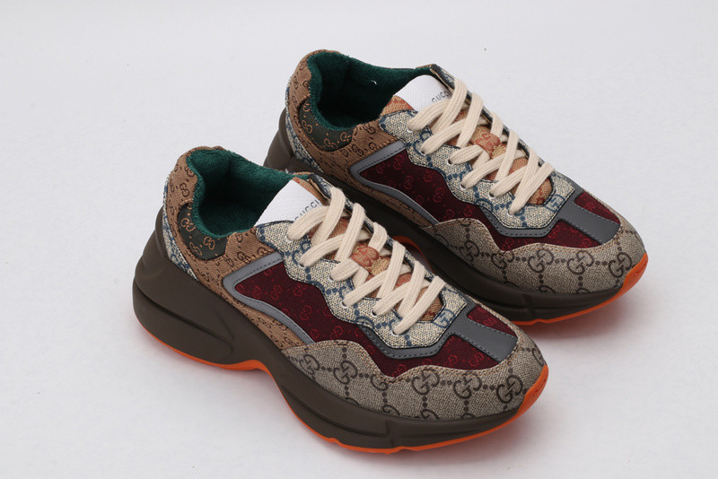 G*u*i sneaker