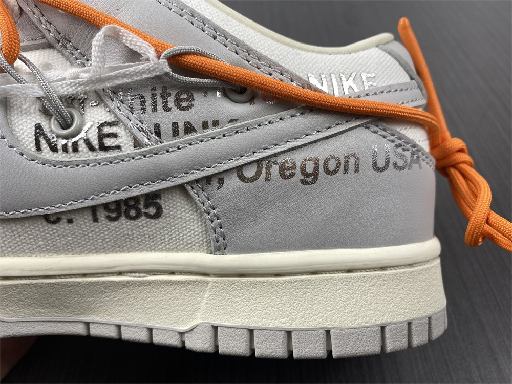 owt x dunk low 