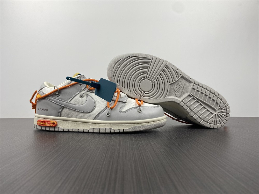 owt x dunk low 