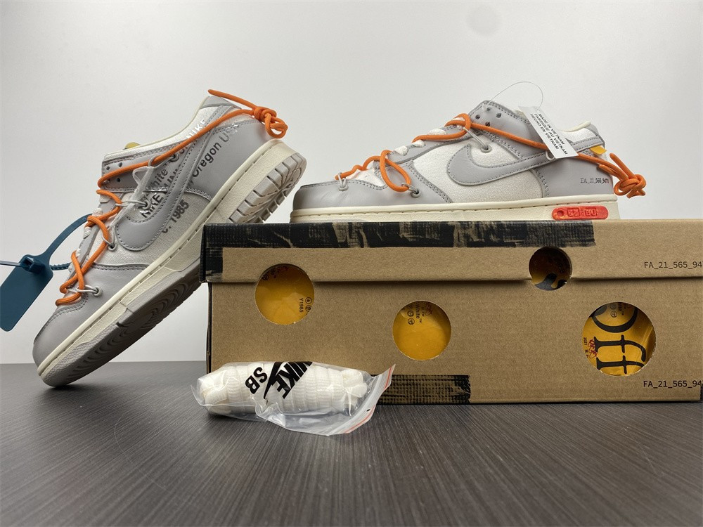 owt x dunk low 
