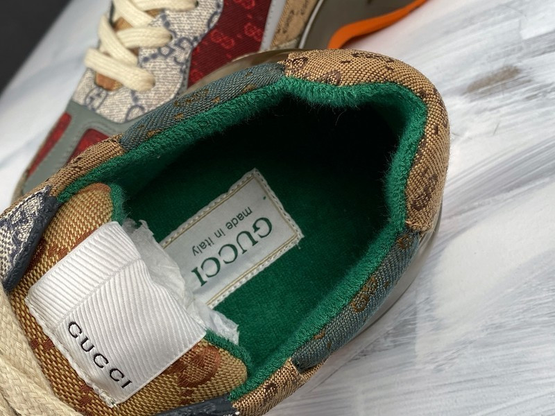 G*u*i sneaker
