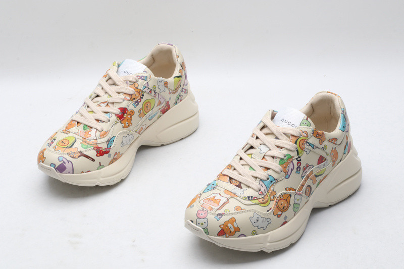 G*u*i sneaker