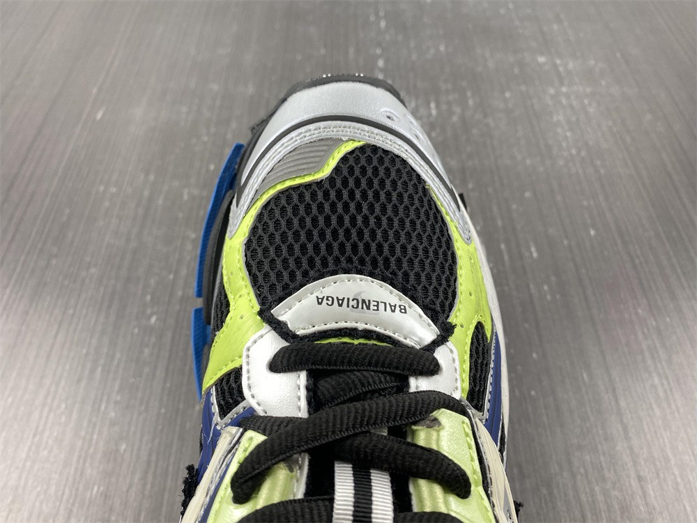 Ba*len*cia*ga runner sneaker