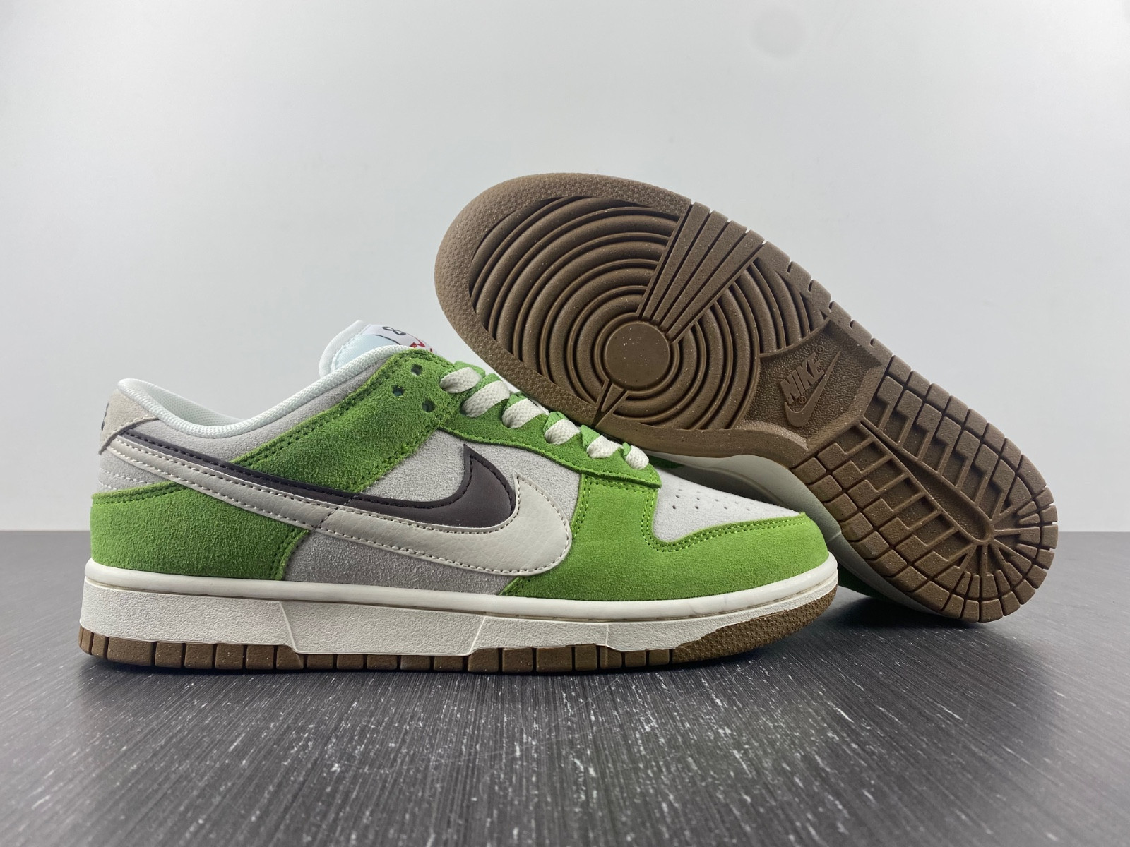 nike dunk low se 85 do9457-1000