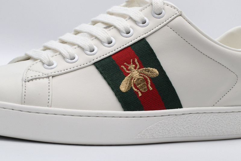 G*u*i ace embroidered low-top sneaker white with bee