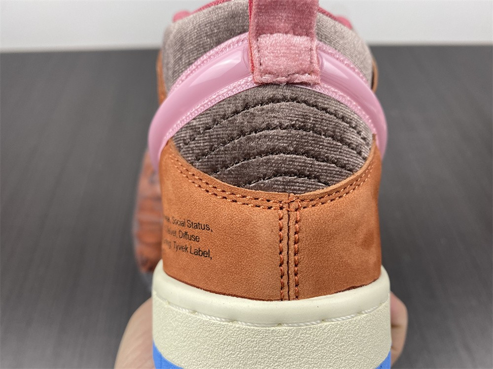 nike social status x dunk mid