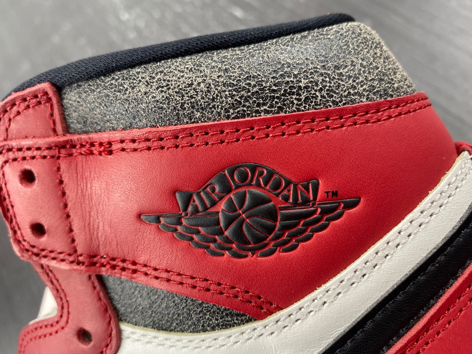 air jordan 1 lost and found dz5485-612