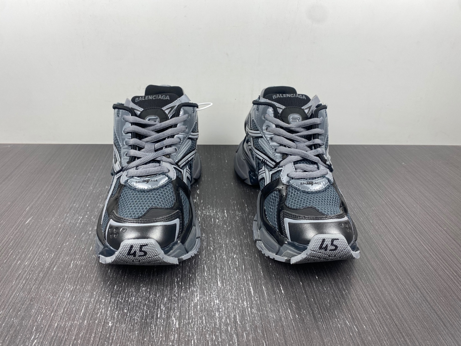 Ba*len*cia*ga 7.0 runner