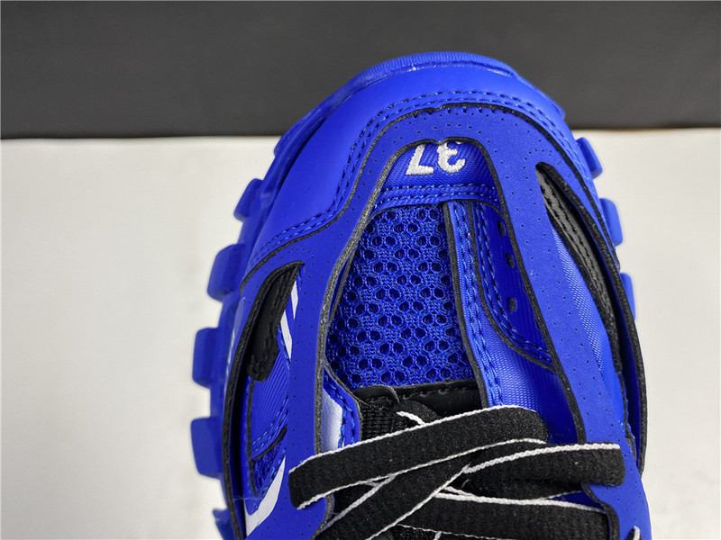Ba*len*cia*ga track blue & black color