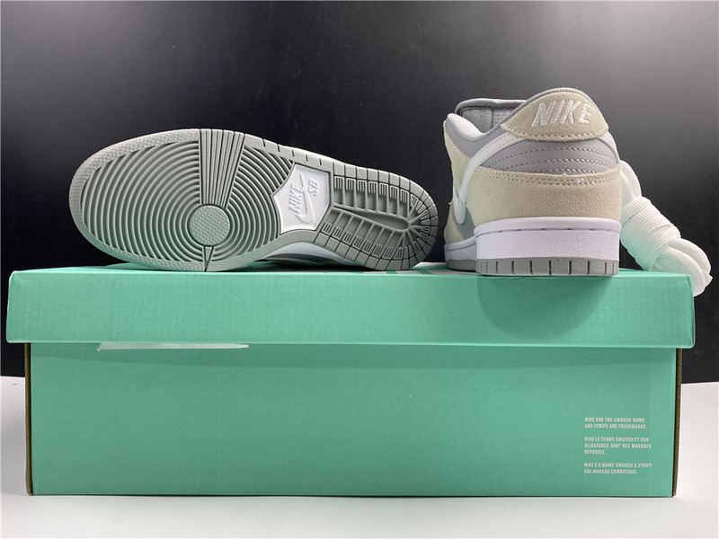 【tom】nike dunk sb l trd ar0778-110