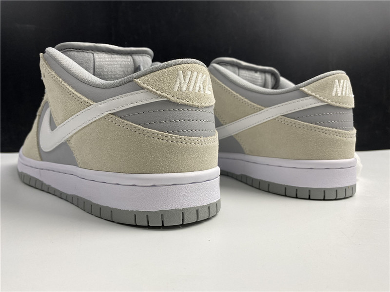 【tom】nike dunk sb l trd ar0778-110