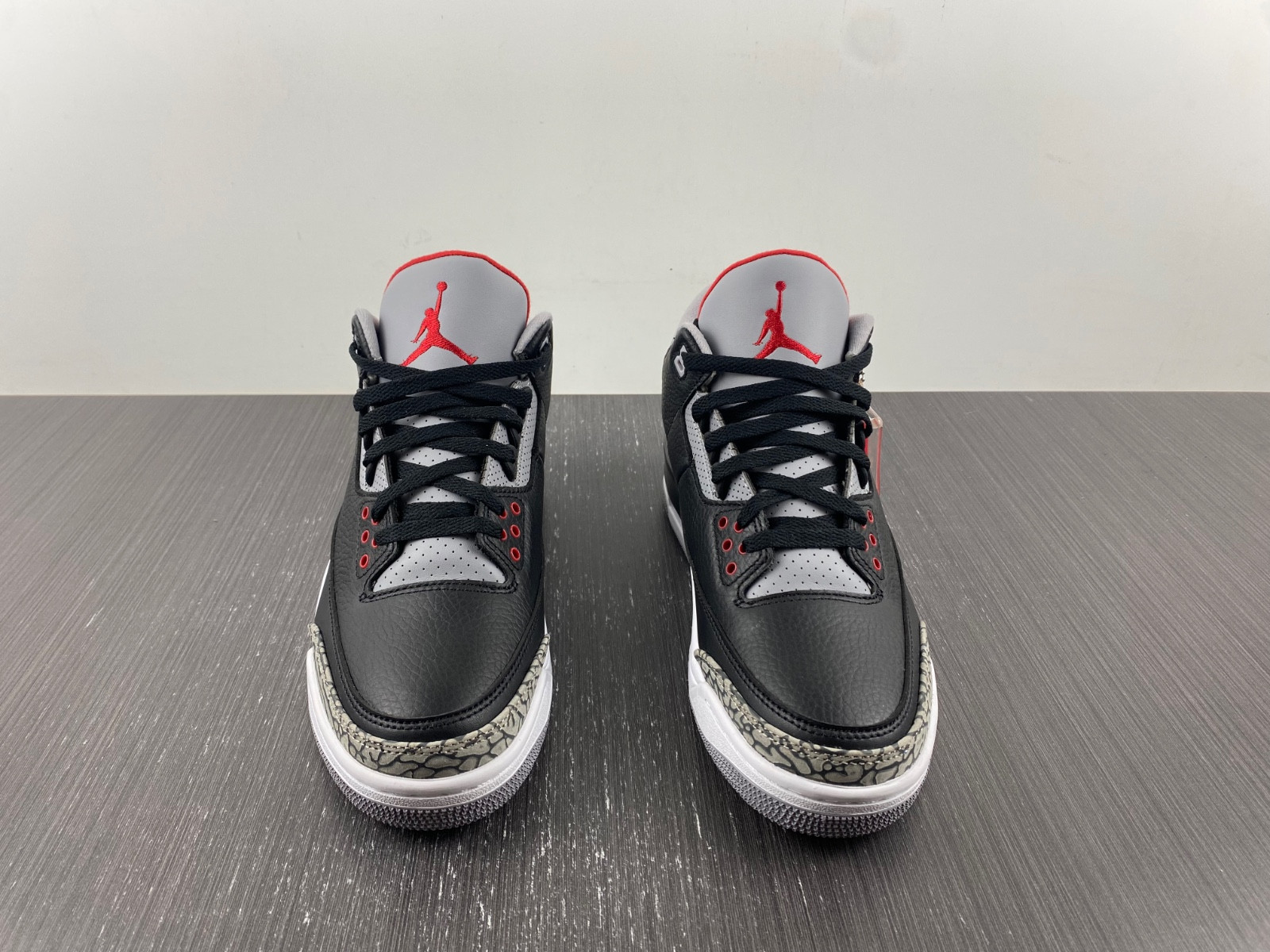 jordan 3 retro black cement (2018) 854262-001