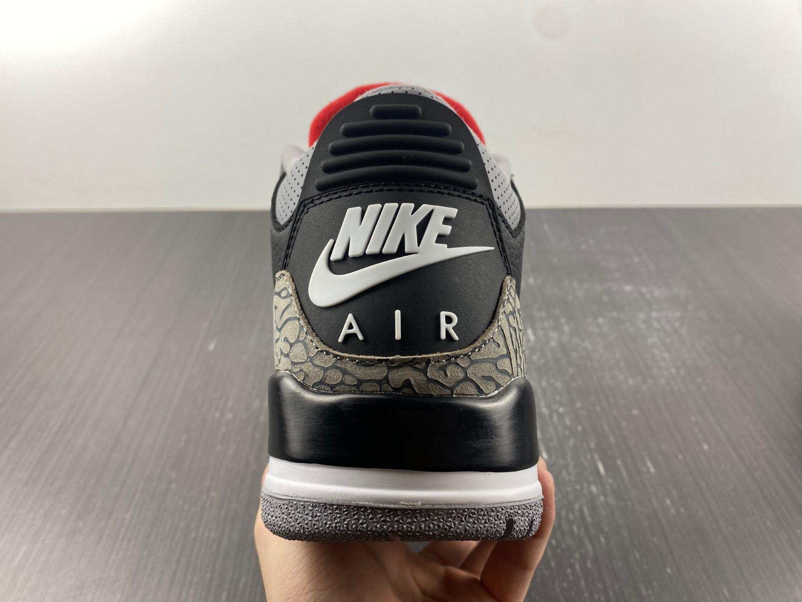 jordan 3 retro black cement (2018) 854262-001