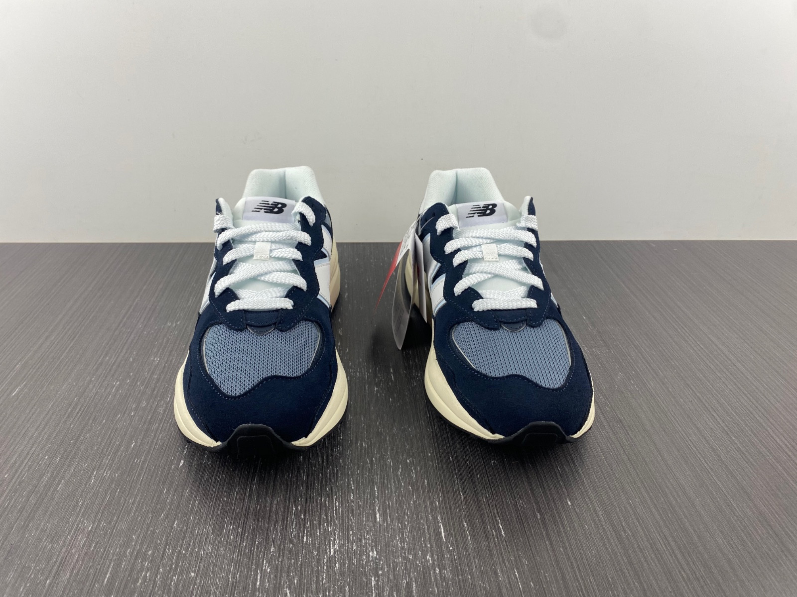 new balance 57/40 