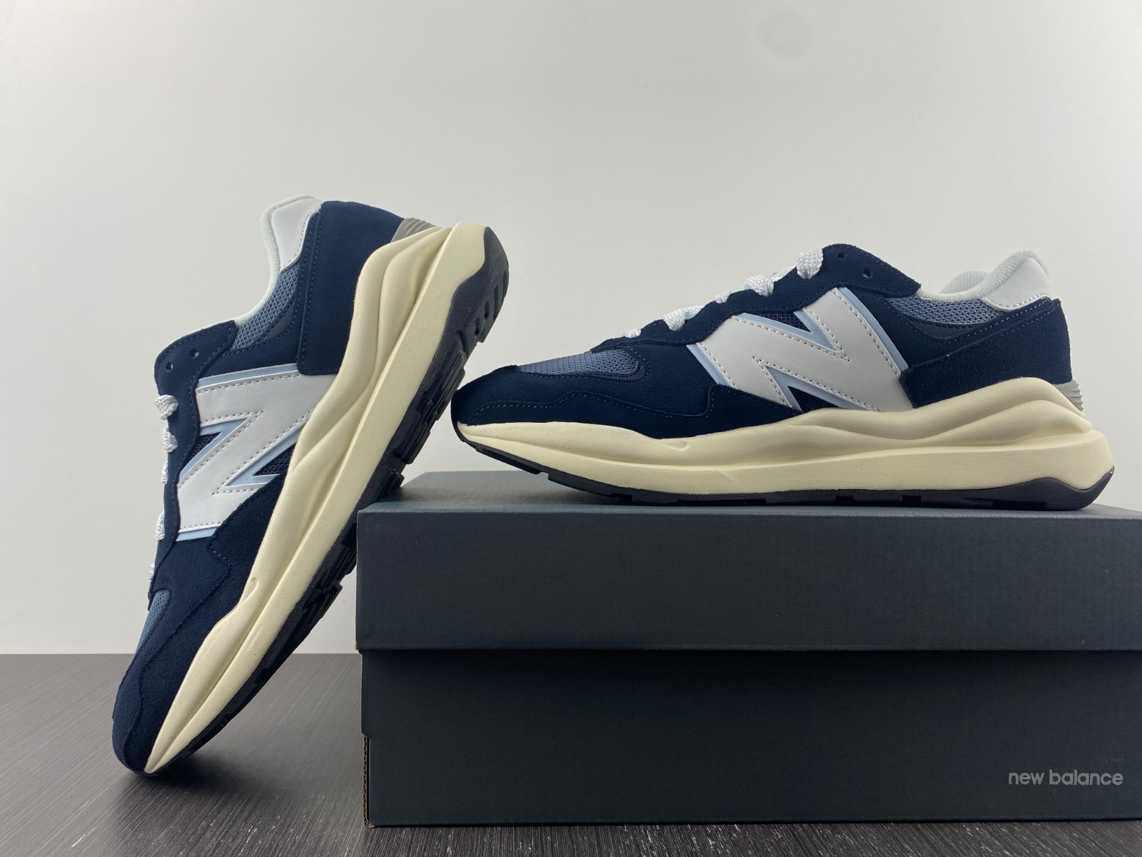 new balance 57/40 
