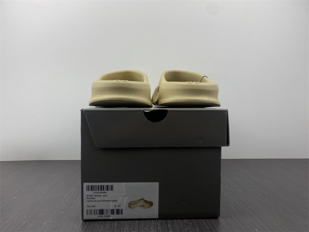 Ba*len*cia*ga mold slide sandal