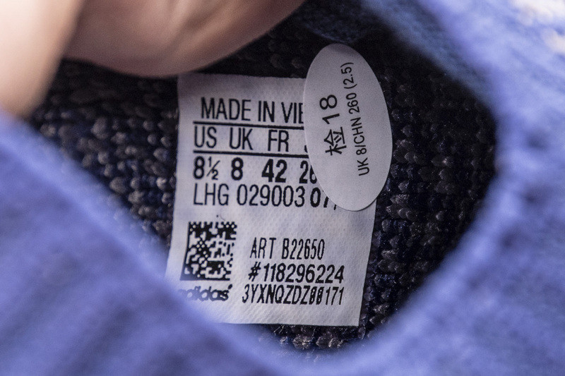 nmd_r1 stlt primeknit blue grey b22650