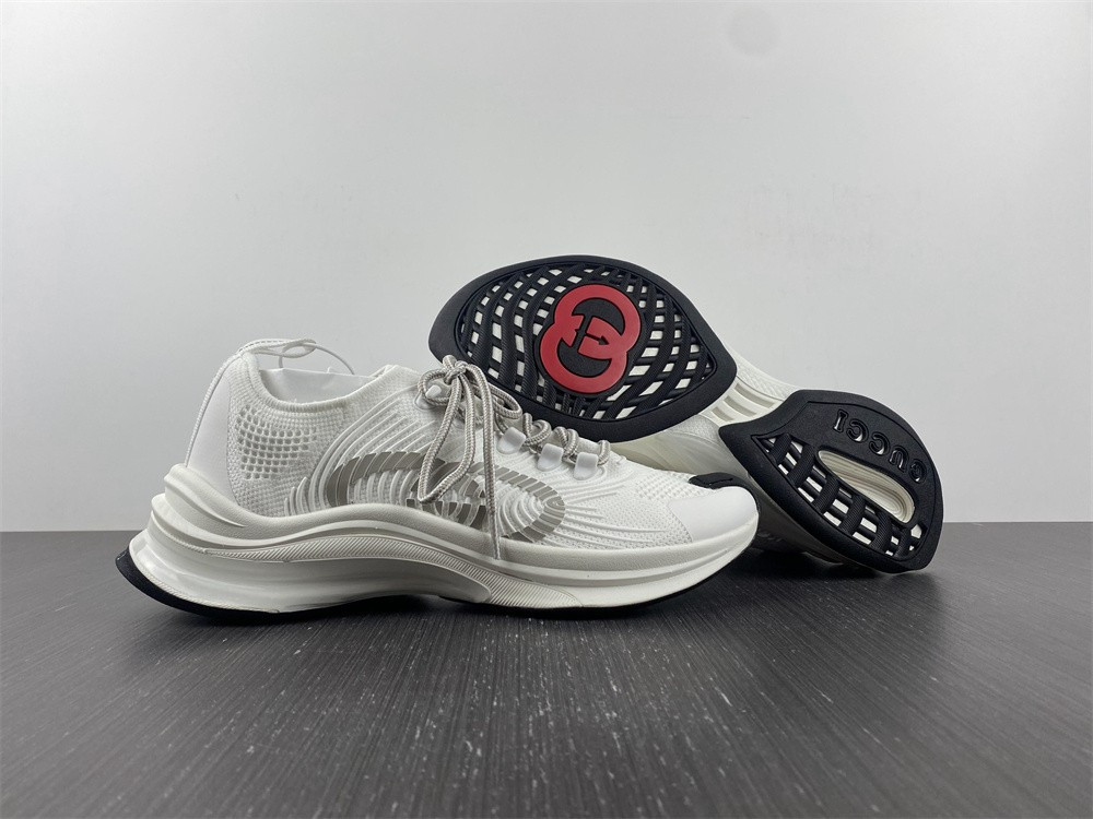 guci sneaker
