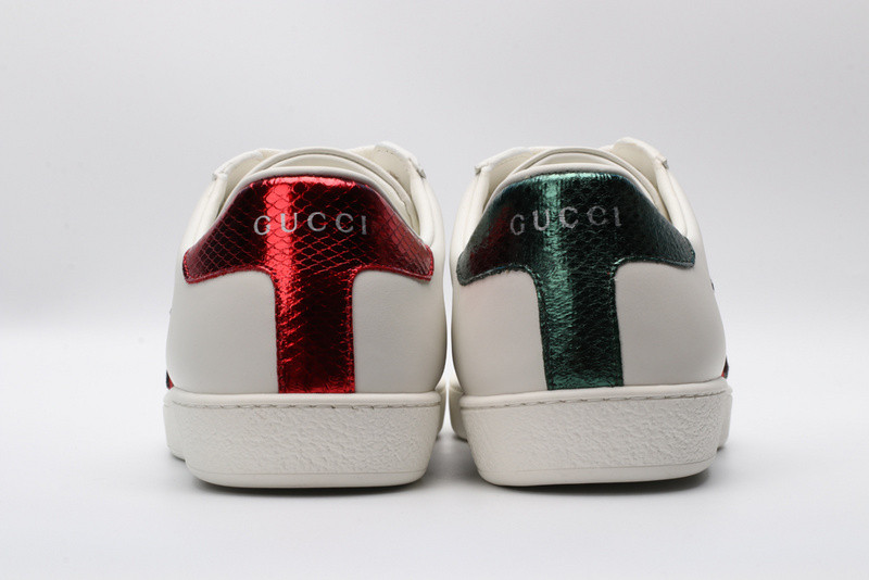 G*u*i ace embroidered low-top sneaker white with snake