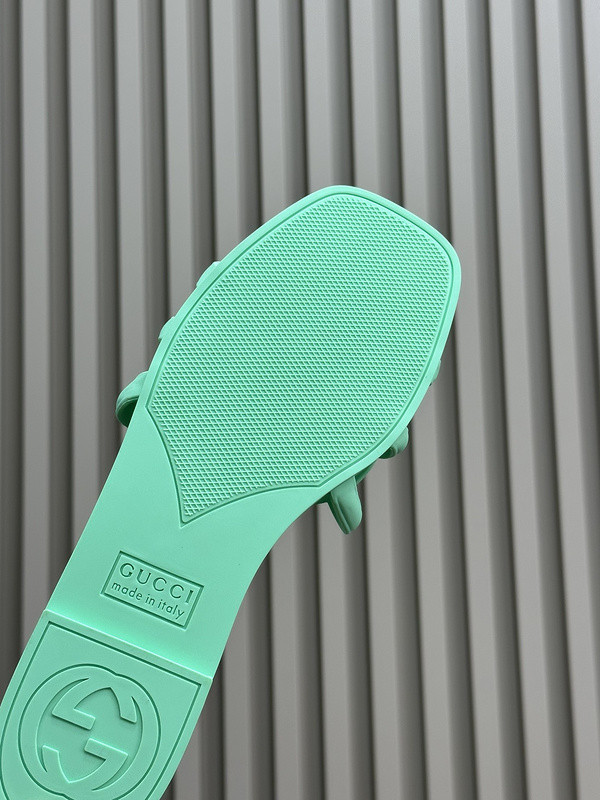guci slides