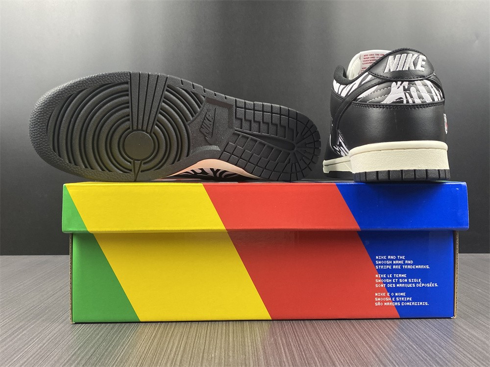 quartersnacks x nk sb dunk " zebra" dm3510-001