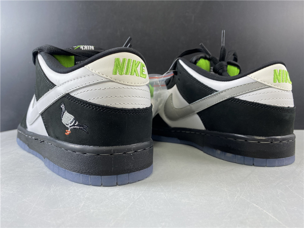 staple x nike dunk sb low pro og qs bv1310-013