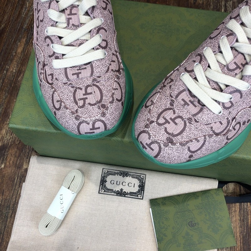 G*u*i sneaker