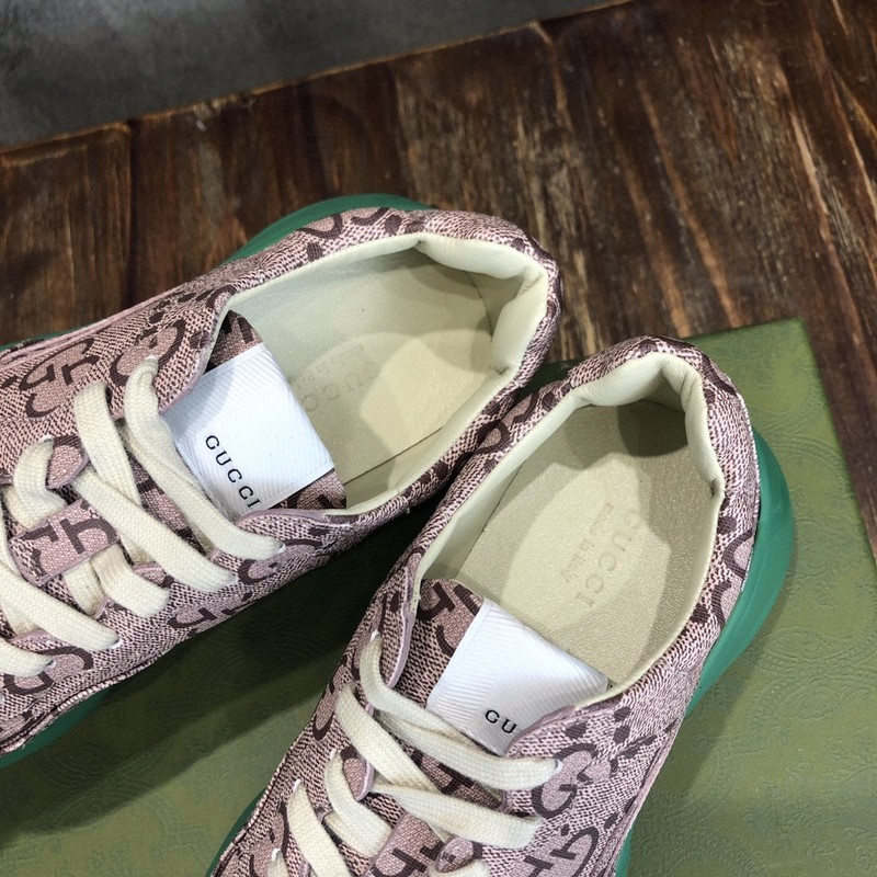 G*u*i sneaker