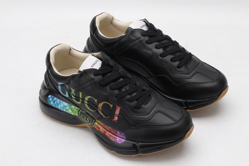 G*u*i sneaker blake with G*u*i letter